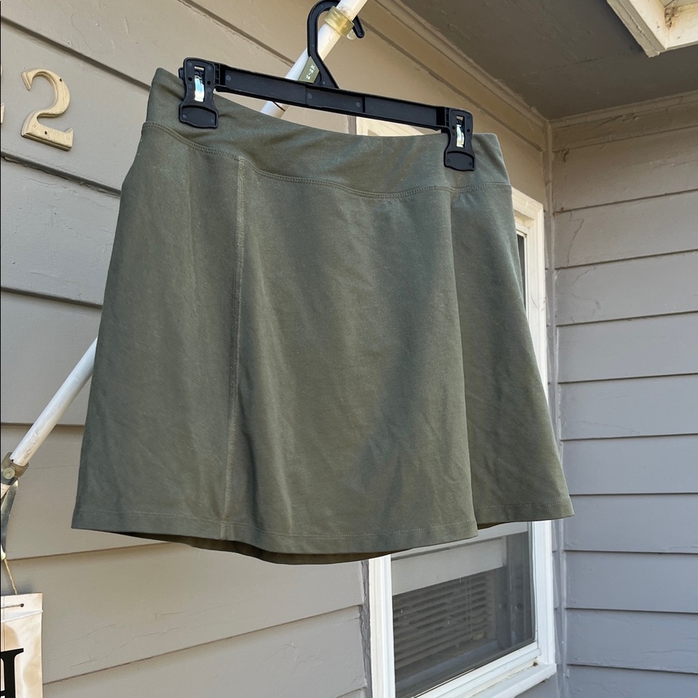 Title Nine Olive skirt with shorts